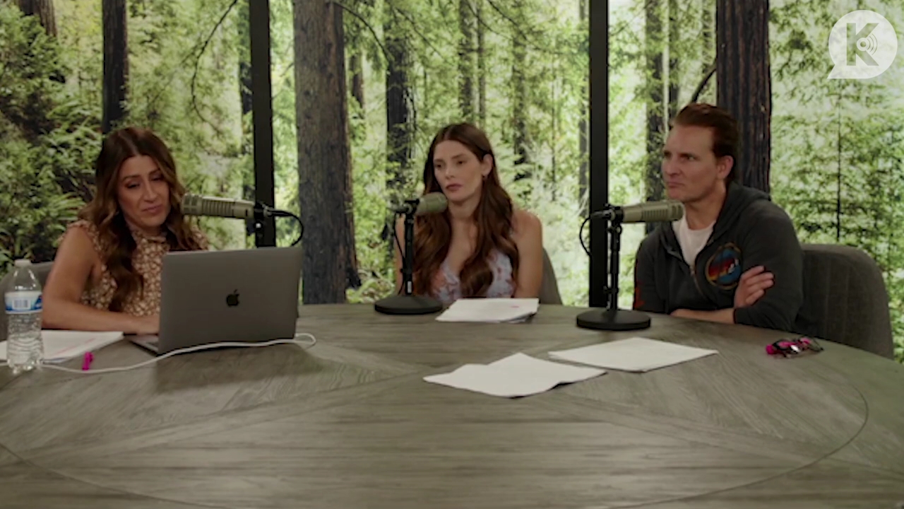 Ashley-Greene-dot-nl_TheTwilightEffect-PeterFacinelliLivestreamQA0383.jpg
