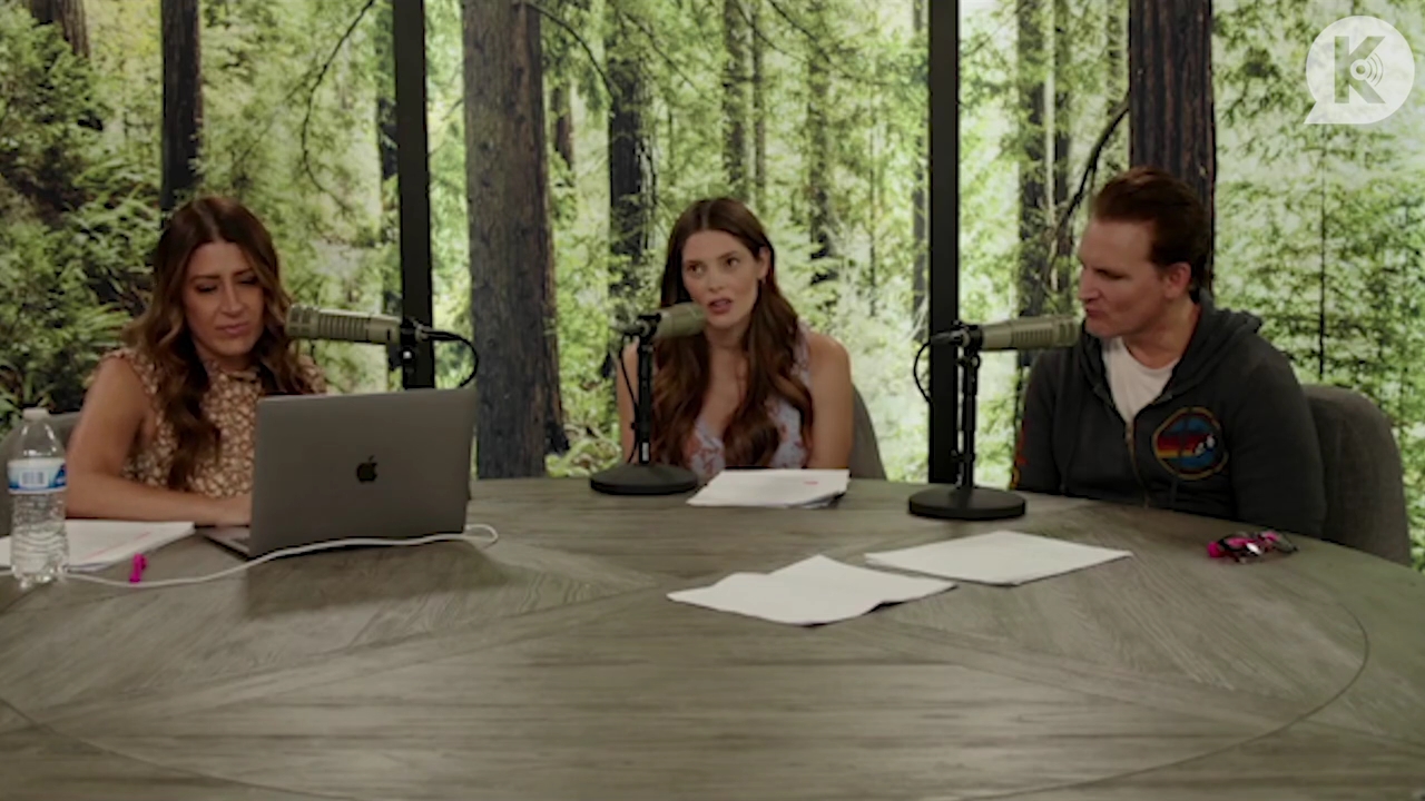 Ashley-Greene-dot-nl_TheTwilightEffect-PeterFacinelliLivestreamQA0414.jpg