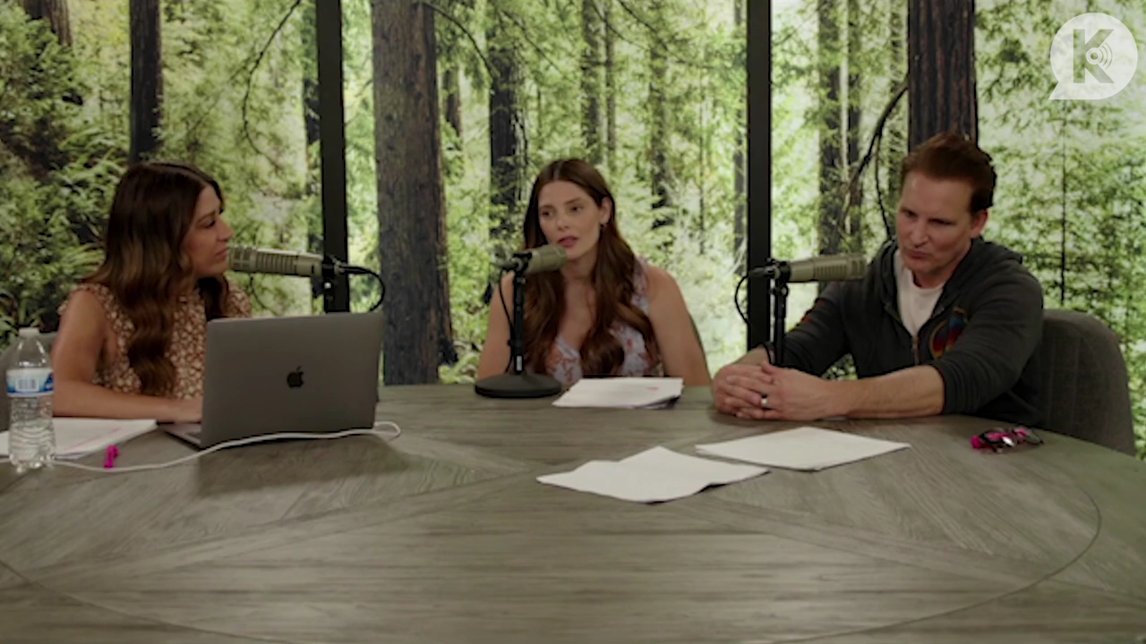 Ashley-Greene-dot-nl_TheTwilightEffect-PeterFacinelliLivestreamQA0426.jpg Ashley-Greene-dot-nl_TheTwilightEffect-PeterFacinelliLivestreamQA0426.jpg