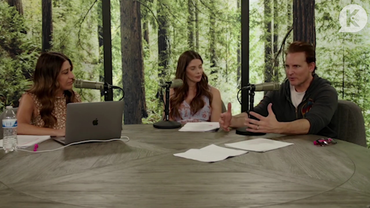 Ashley-Greene-dot-nl_TheTwilightEffect-PeterFacinelliLivestreamQA0438.jpg