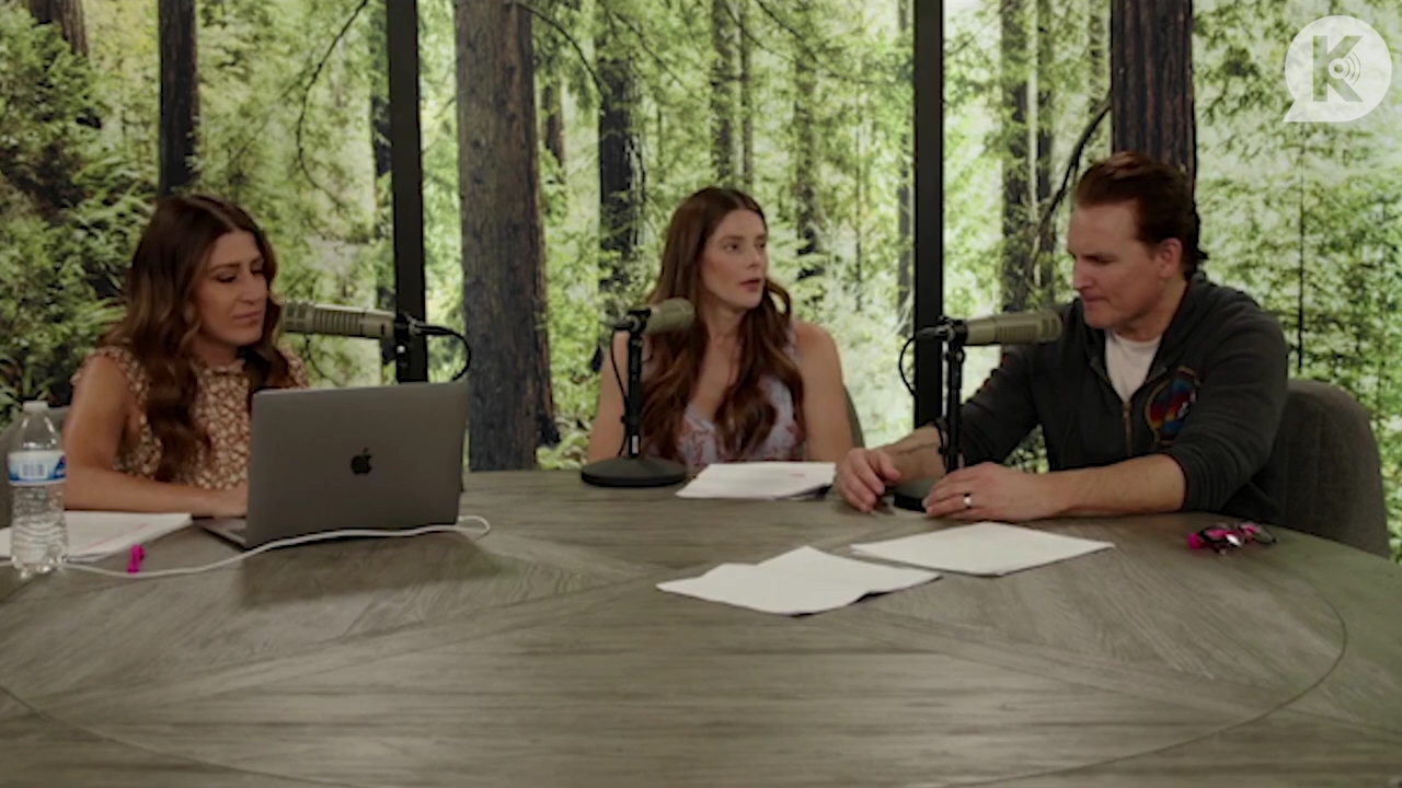Ashley-Greene-dot-nl_TheTwilightEffect-PeterFacinelliLivestreamQA0442.jpg