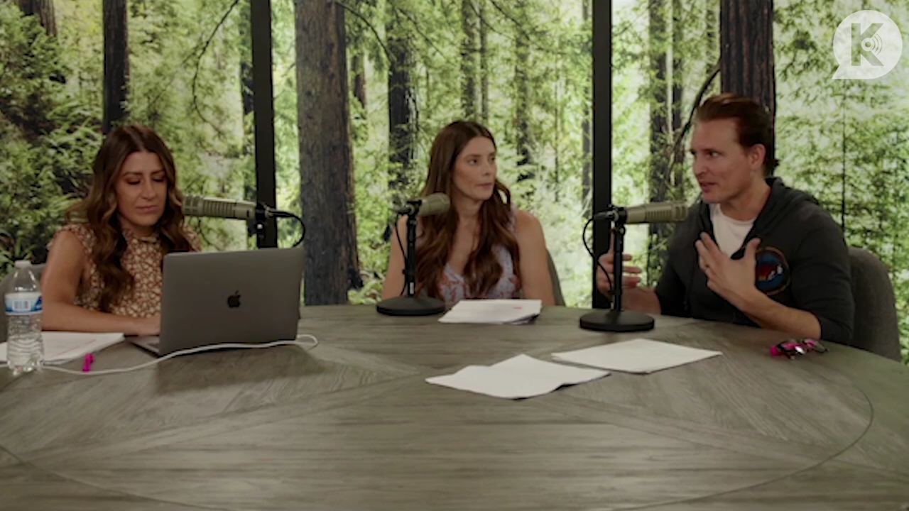 Ashley-Greene-dot-nl_TheTwilightEffect-PeterFacinelliLivestreamQA0446.jpg