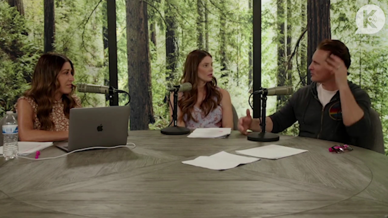 Ashley-Greene-dot-nl_TheTwilightEffect-PeterFacinelliLivestreamQA0483.jpg