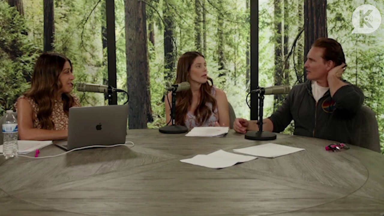 Ashley-Greene-dot-nl_TheTwilightEffect-PeterFacinelliLivestreamQA0487.jpg