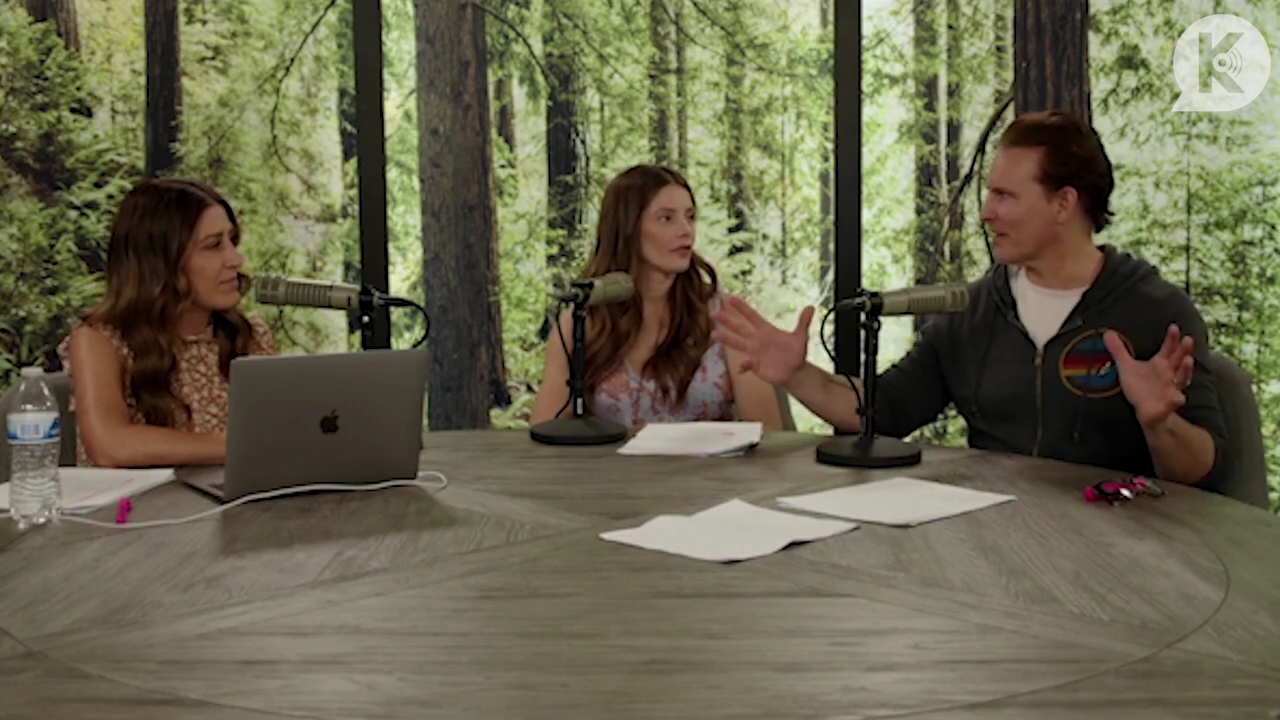 Ashley-Greene-dot-nl_TheTwilightEffect-PeterFacinelliLivestreamQA0509.jpg