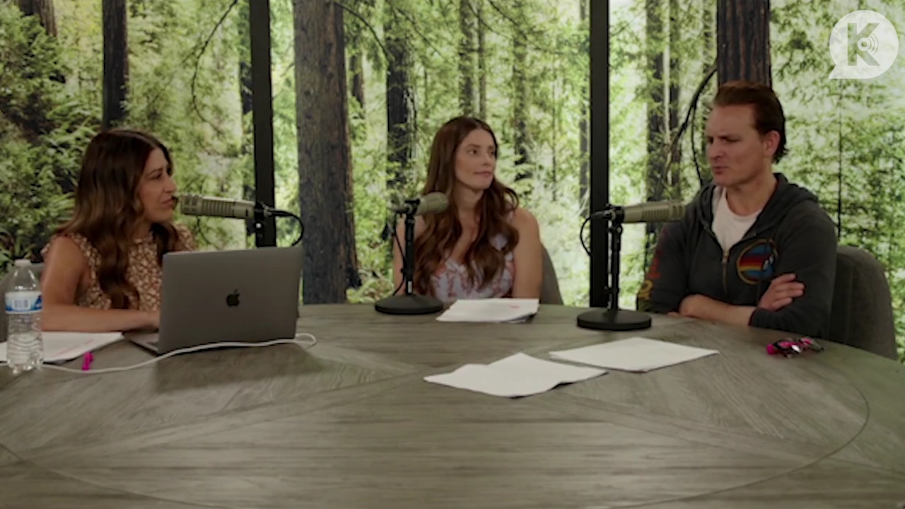 Ashley-Greene-dot-nl_TheTwilightEffect-PeterFacinelliLivestreamQA0592.jpg Ashley-Greene-dot-nl_TheTwilightEffect-PeterFacinelliLivestreamQA0592.jpg