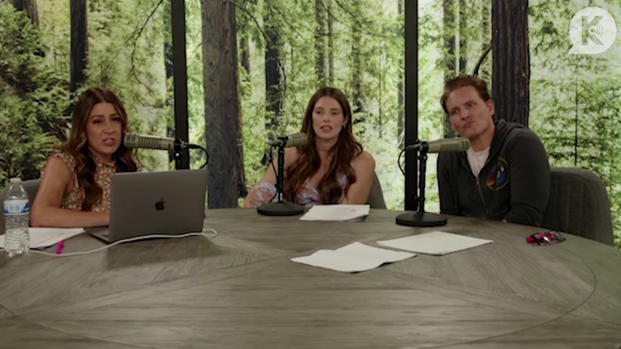 Ashley-Greene-dot-nl_TheTwilightEffect-PeterFacinelliLivestreamQA0619.jpg Ashley-Greene-dot-nl_TheTwilightEffect-PeterFacinelliLivestreamQA0619.jpg