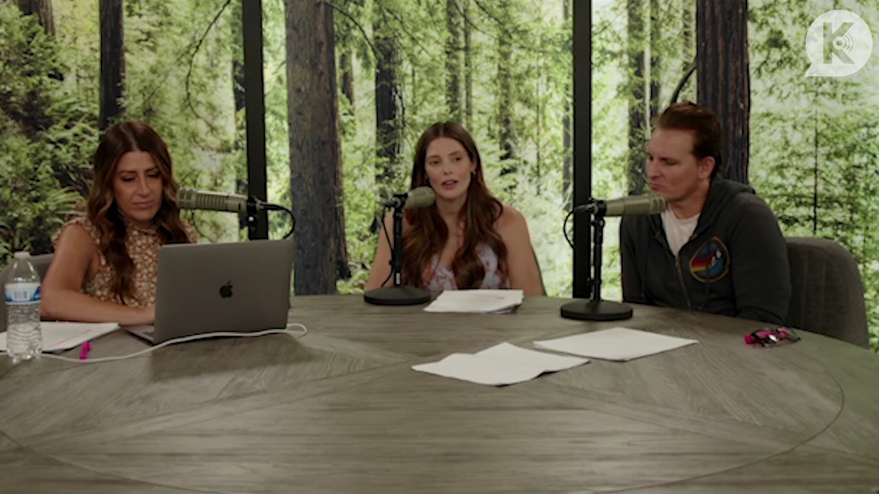 Ashley-Greene-dot-nl_TheTwilightEffect-PeterFacinelliLivestreamQA0629.jpg