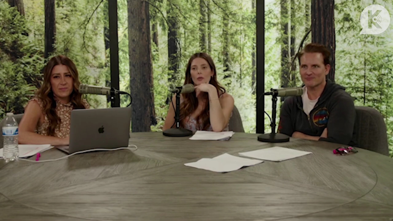 Ashley-Greene-dot-nl_TheTwilightEffect-PeterFacinelliLivestreamQA0725.jpg Ashley-Greene-dot-nl_TheTwilightEffect-PeterFacinelliLivestreamQA0725.jpg