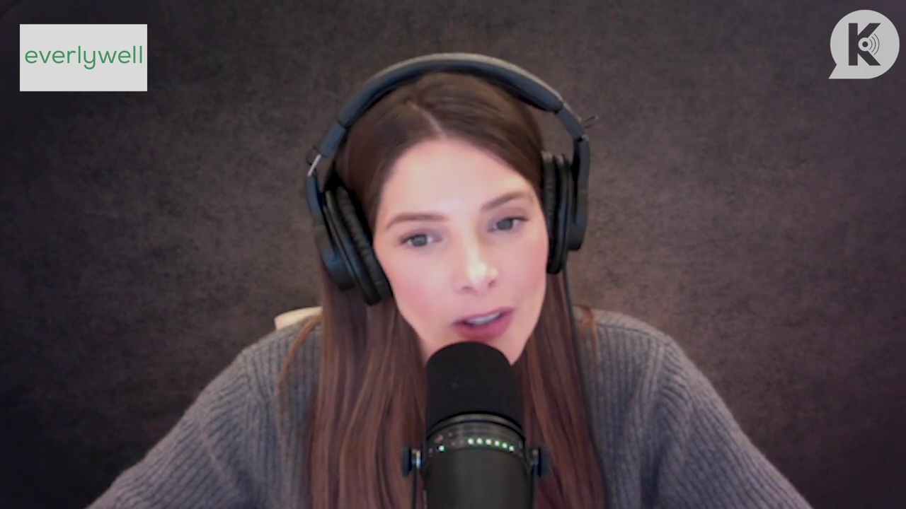 Ashley-Greene-dot-nl_TheTwilightEffect-PeterFacinelliLivestreamQA0756.jpg