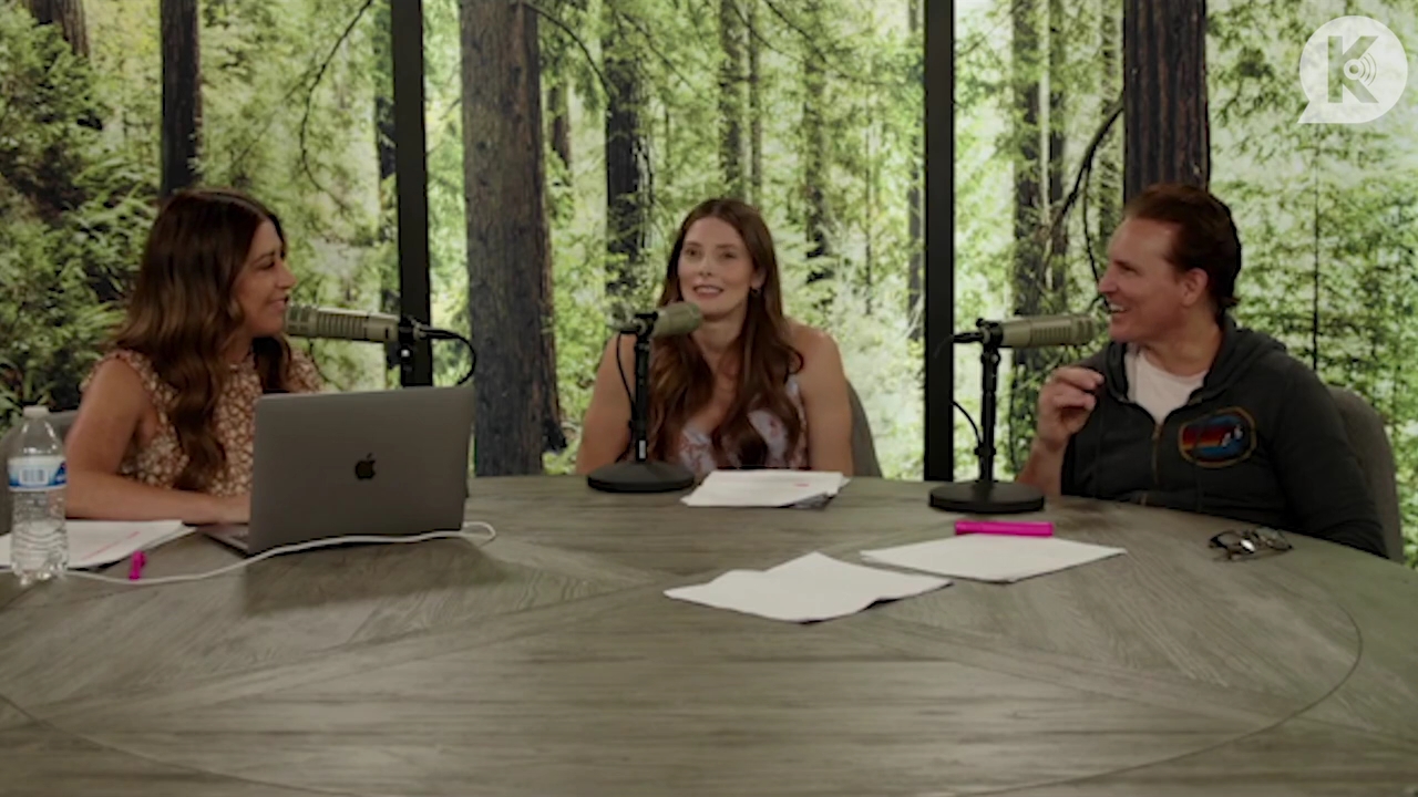 Ashley-Greene-dot-nl_TheTwilightEffect-PeterFacinelliLivestreamQA0999.jpg Ashley-Greene-dot-nl_TheTwilightEffect-PeterFacinelliLivestreamQA0999.jpg