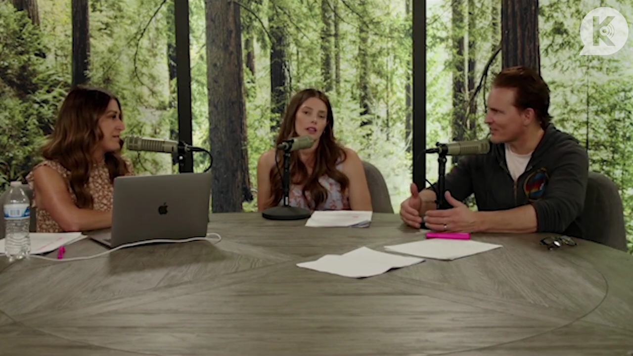 Ashley-Greene-dot-nl_TheTwilightEffect-PeterFacinelliLivestreamQA1102.jpg Ashley-Greene-dot-nl_TheTwilightEffect-PeterFacinelliLivestreamQA1102.jpg