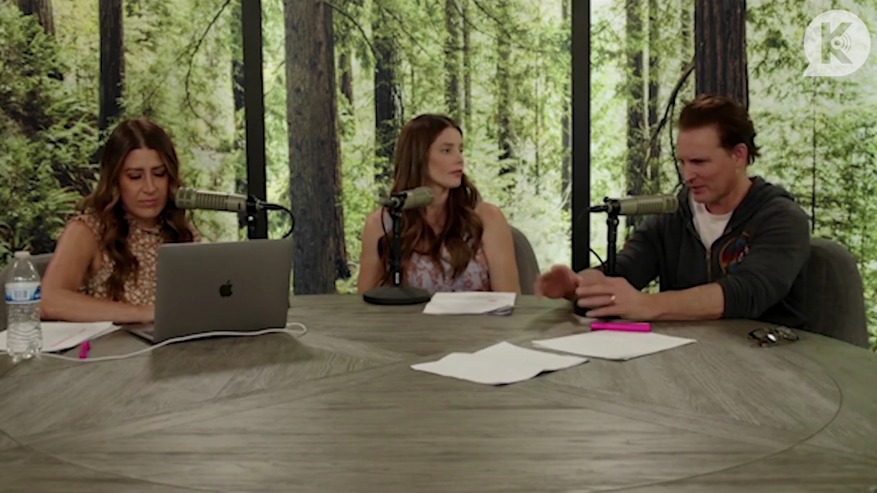 Ashley-Greene-dot-nl_TheTwilightEffect-PeterFacinelliLivestreamQA1170.jpg