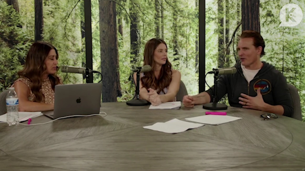 Ashley-Greene-dot-nl_TheTwilightEffect-PeterFacinelliLivestreamQA1359.jpg Ashley-Greene-dot-nl_TheTwilightEffect-PeterFacinelliLivestreamQA1359.jpg