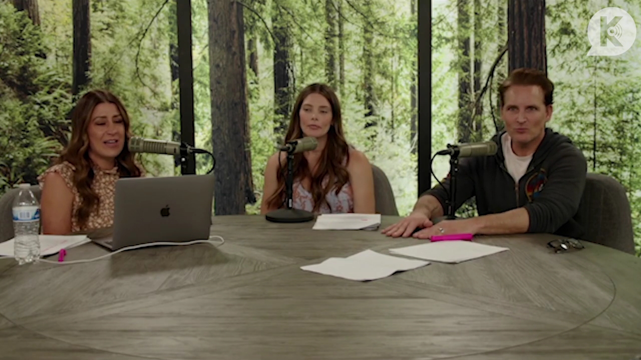 Ashley-Greene-dot-nl_TheTwilightEffect-PeterFacinelliLivestreamQA1459.jpg Ashley-Greene-dot-nl_TheTwilightEffect-PeterFacinelliLivestreamQA1459.jpg