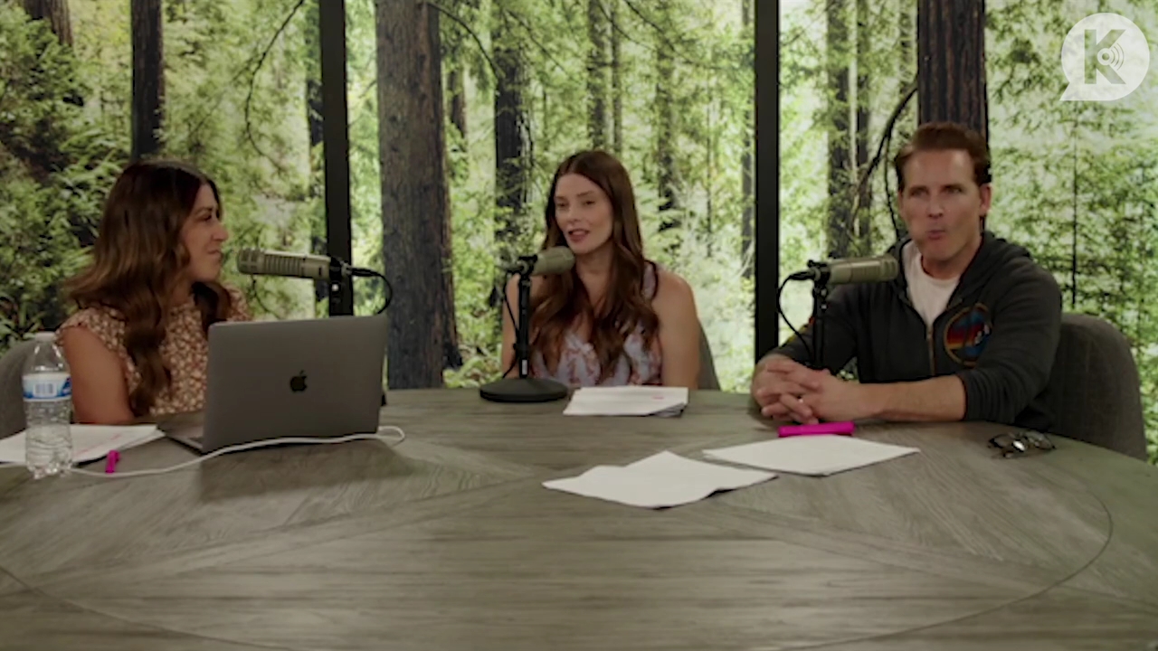 Ashley-Greene-dot-nl_TheTwilightEffect-PeterFacinelliLivestreamQA1530.jpg