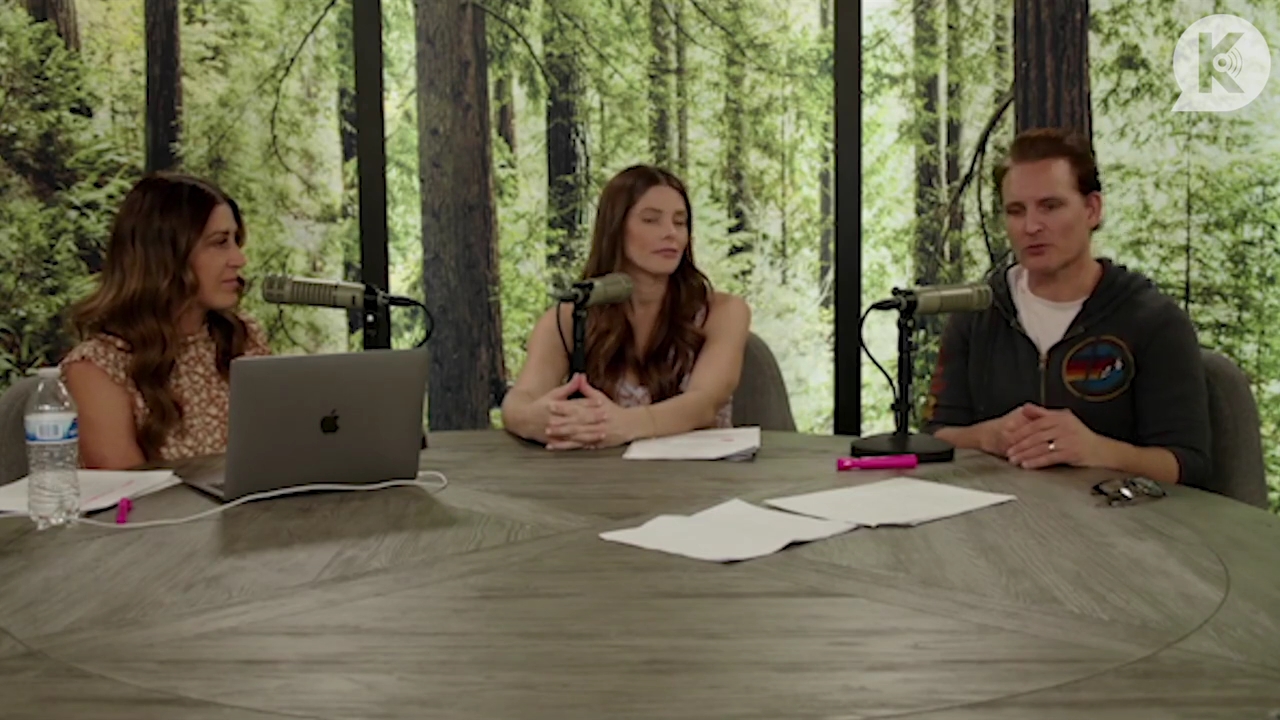 Ashley-Greene-dot-nl_TheTwilightEffect-PeterFacinelliLivestreamQA1579.jpg