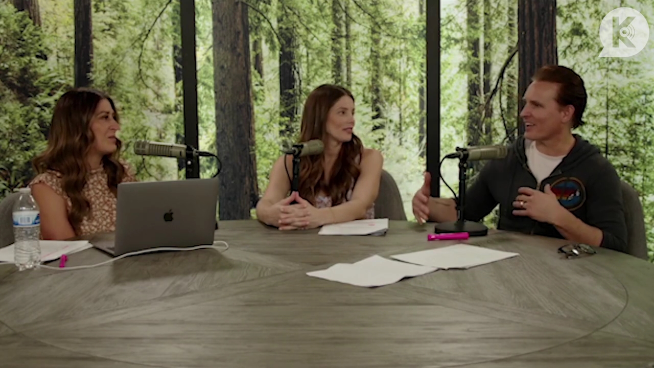 Ashley-Greene-dot-nl_TheTwilightEffect-PeterFacinelliLivestreamQA1591.jpg
