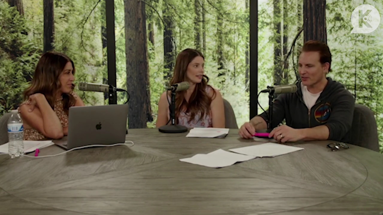 Ashley-Greene-dot-nl_TheTwilightEffect-PeterFacinelliLivestreamQA1702.jpg