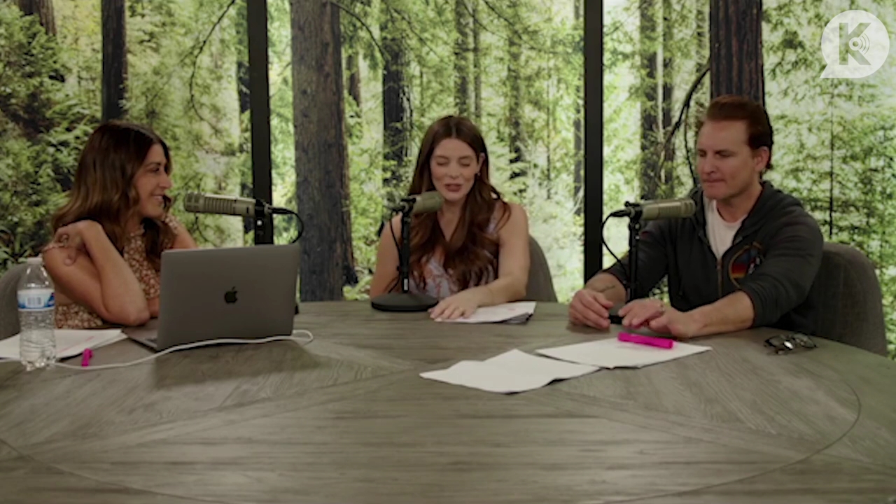 Ashley-Greene-dot-nl_TheTwilightEffect-PeterFacinelliLivestreamQA1709.jpg Ashley-Greene-dot-nl_TheTwilightEffect-PeterFacinelliLivestreamQA1709.jpg