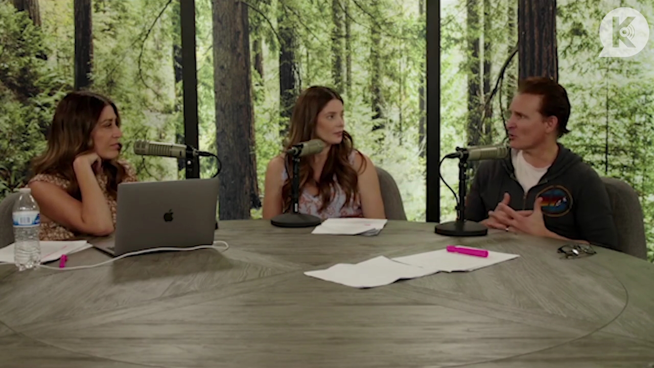 Ashley-Greene-dot-nl_TheTwilightEffect-PeterFacinelliLivestreamQA1853.jpg Ashley-Greene-dot-nl_TheTwilightEffect-PeterFacinelliLivestreamQA1853.jpg