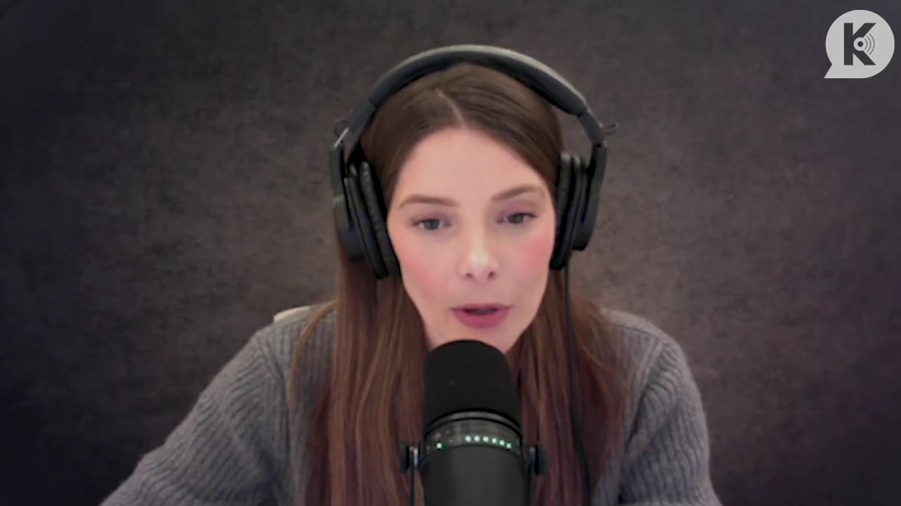 Ashley-Greene-dot-nl_TheTwilightEffect-PeterFacinelliLivestreamQA2071.jpg Ashley-Greene-dot-nl_TheTwilightEffect-PeterFacinelliLivestreamQA2071.jpg