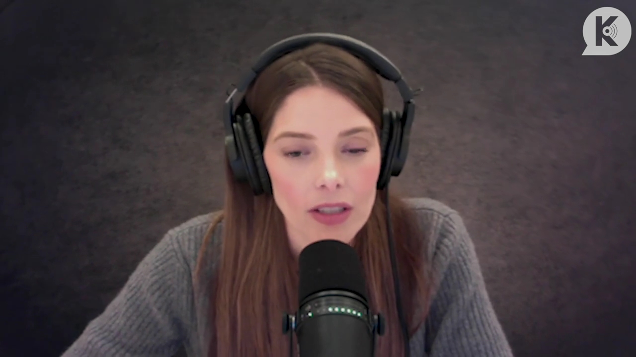 Ashley-Greene-dot-nl_TheTwilightEffect-PeterFacinelliLivestreamQA2093.jpg