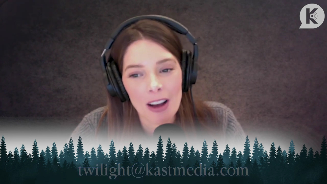 Ashley-Greene-dot-nl_TheTwilightEffect-PeterFacinelliLivestreamQA2150.jpg