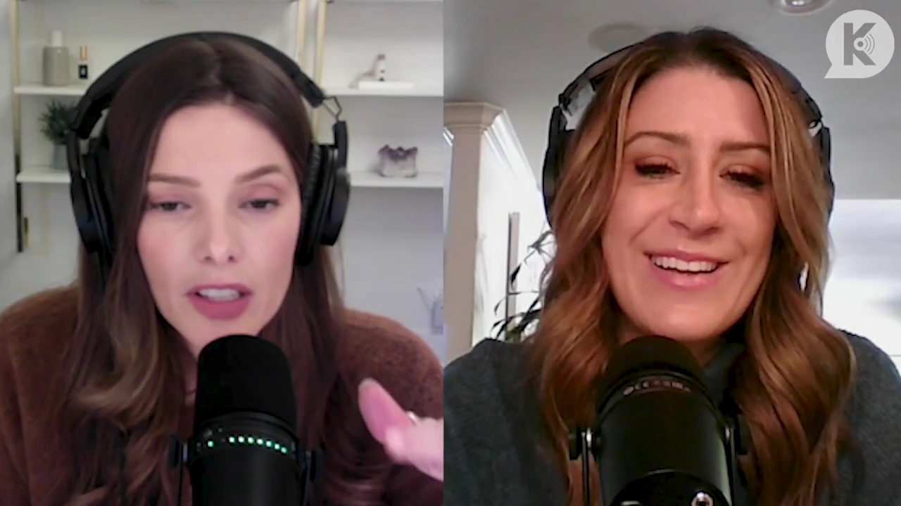 Ashley-Greene-dot-nl_TheTwilightEffect-AshleyAndMelanieAForeverFriendship0216.jpg Ashley-Greene-dot-nl_TheTwilightEffect-AshleyAndMelanieAForeverFriendship0216.jpg