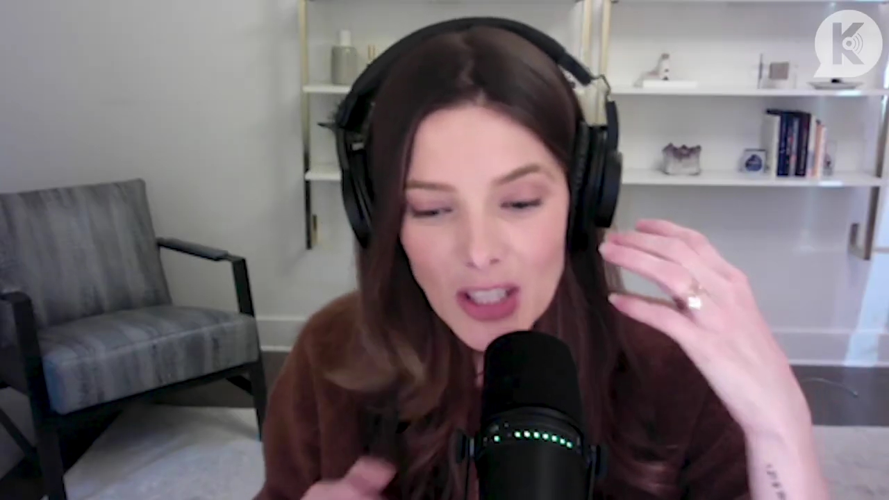 Ashley-Greene-dot-nl_TheTwilightEffect-AshleyAndMelanieAForeverFriendship0223.jpg Ashley-Greene-dot-nl_TheTwilightEffect-AshleyAndMelanieAForeverFriendship0223.jpg