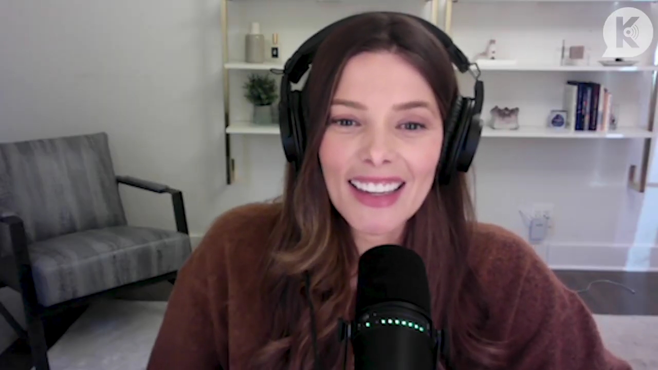 Ashley-Greene-dot-nl_TheTwilightEffect-AshleyAndMelanieAForeverFriendship0270.jpg