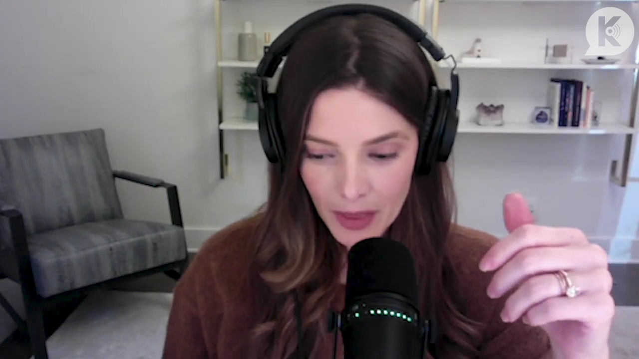 Ashley-Greene-dot-nl_TheTwilightEffect-AshleyAndMelanieAForeverFriendship0280.jpg Ashley-Greene-dot-nl_TheTwilightEffect-AshleyAndMelanieAForeverFriendship0280.jpg