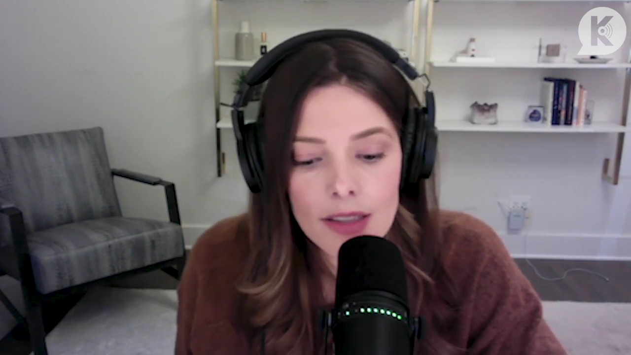 Ashley-Greene-dot-nl_TheTwilightEffect-AshleyAndMelanieAForeverFriendship0634.jpg