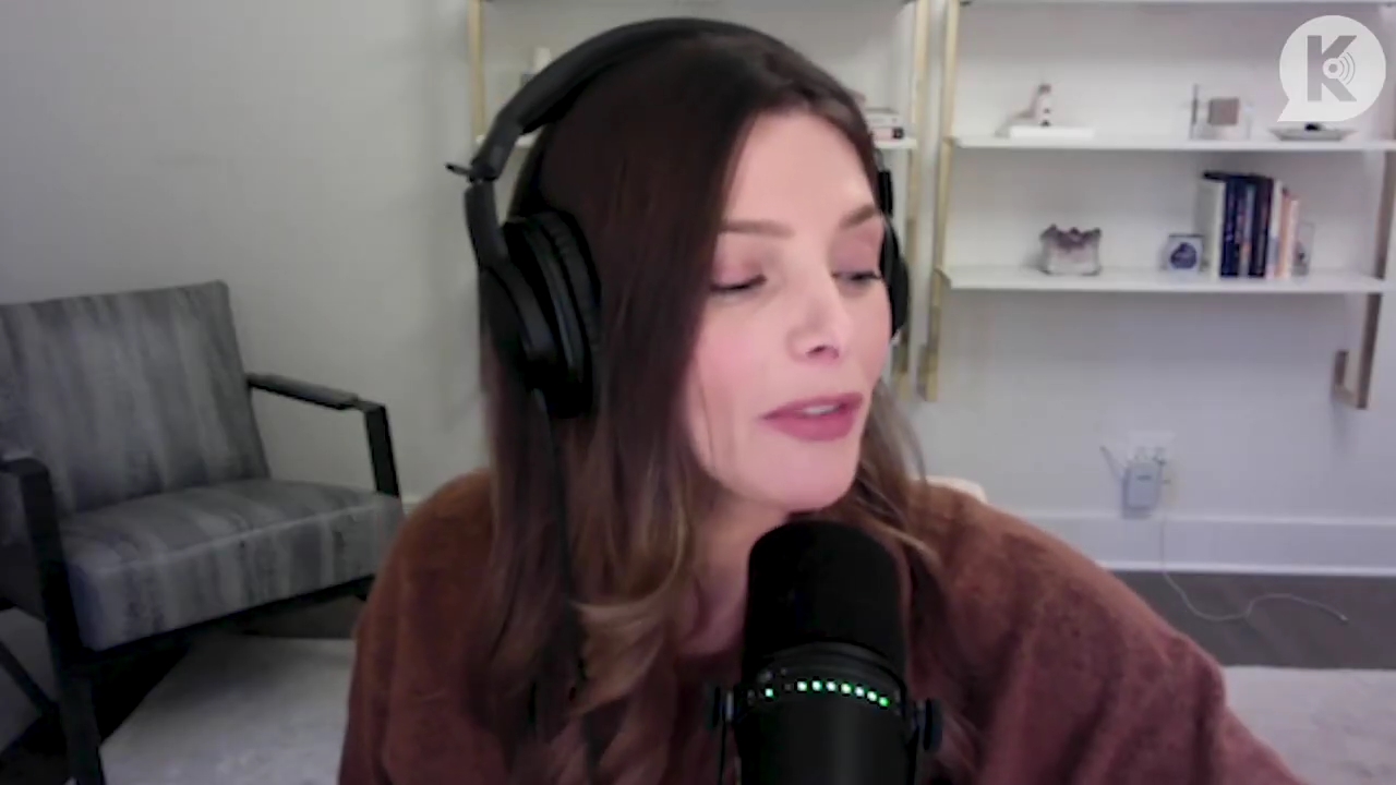 Ashley-Greene-dot-nl_TheTwilightEffect-AshleyAndMelanieAForeverFriendship0642.jpg Ashley-Greene-dot-nl_TheTwilightEffect-AshleyAndMelanieAForeverFriendship0642.jpg