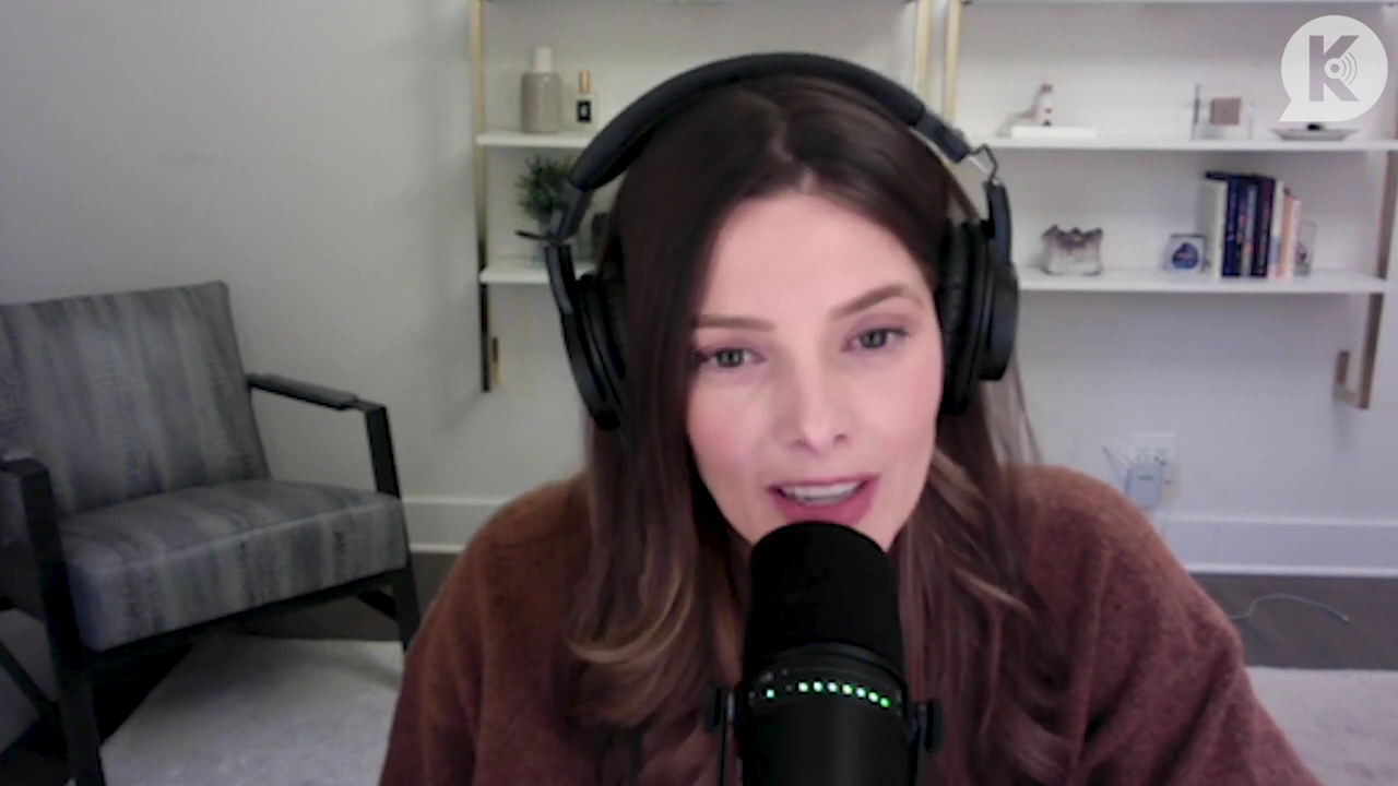 Ashley-Greene-dot-nl_TheTwilightEffect-AshleyAndMelanieAForeverFriendship0672.jpg