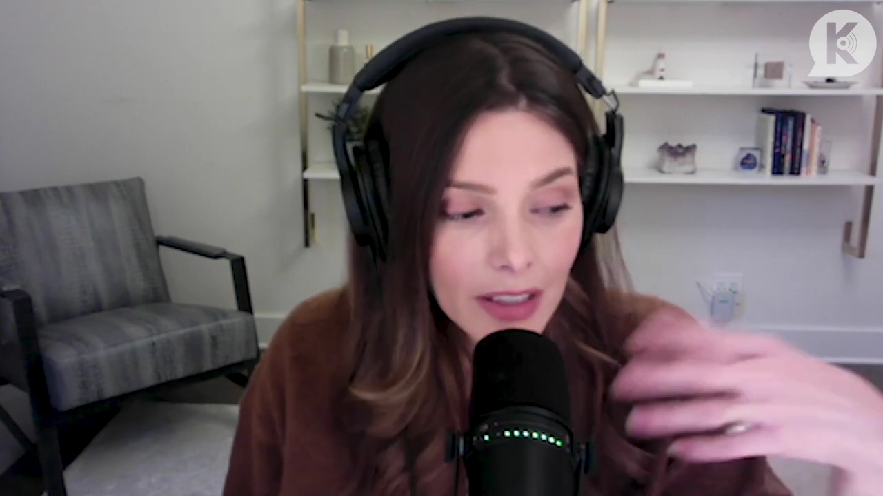 Ashley-Greene-dot-nl_TheTwilightEffect-AshleyAndMelanieAForeverFriendship0674.jpg Ashley-Greene-dot-nl_TheTwilightEffect-AshleyAndMelanieAForeverFriendship0674.jpg