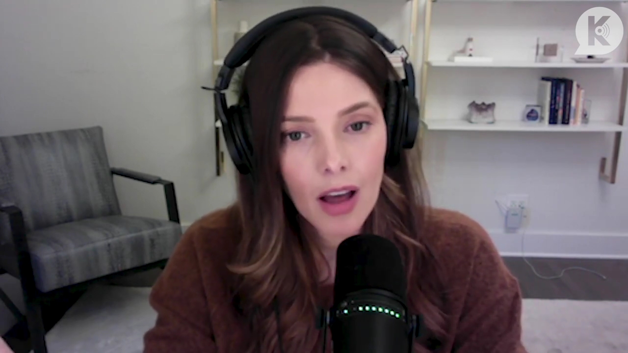 Ashley-Greene-dot-nl_TheTwilightEffect-AshleyAndMelanieAForeverFriendship0737.jpg