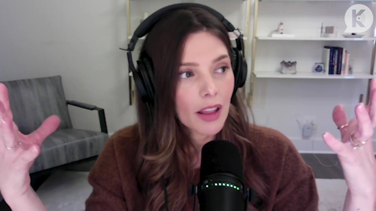 Ashley-Greene-dot-nl_TheTwilightEffect-AshleyAndMelanieAForeverFriendship0825.jpg Ashley-Greene-dot-nl_TheTwilightEffect-AshleyAndMelanieAForeverFriendship0825.jpg