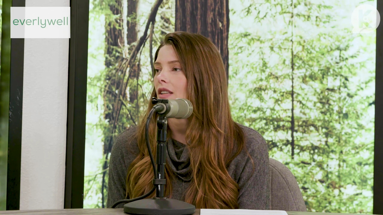 Ashley-Greene-dot-nl_TheTwilightEffect-AshleyAndMelanieAForeverFriendship0894.jpg