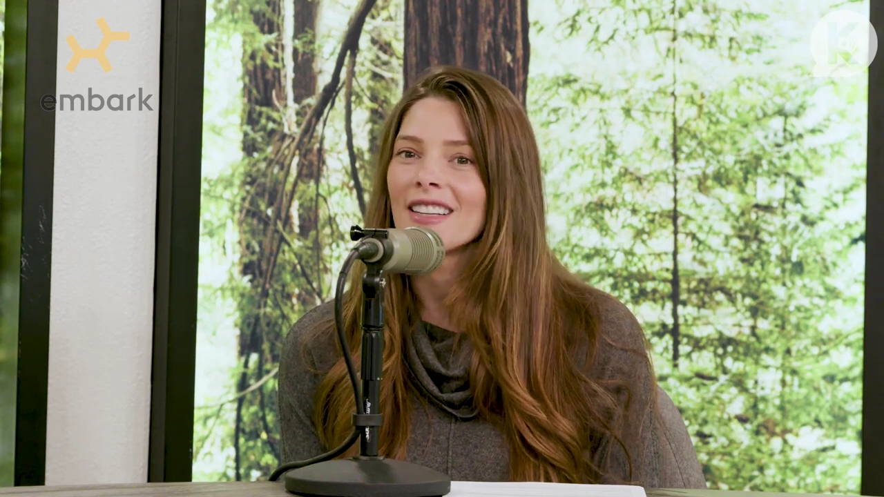 Ashley-Greene-dot-nl_TheTwilightEffect-AshleyAndMelanieAForeverFriendship1082.jpg