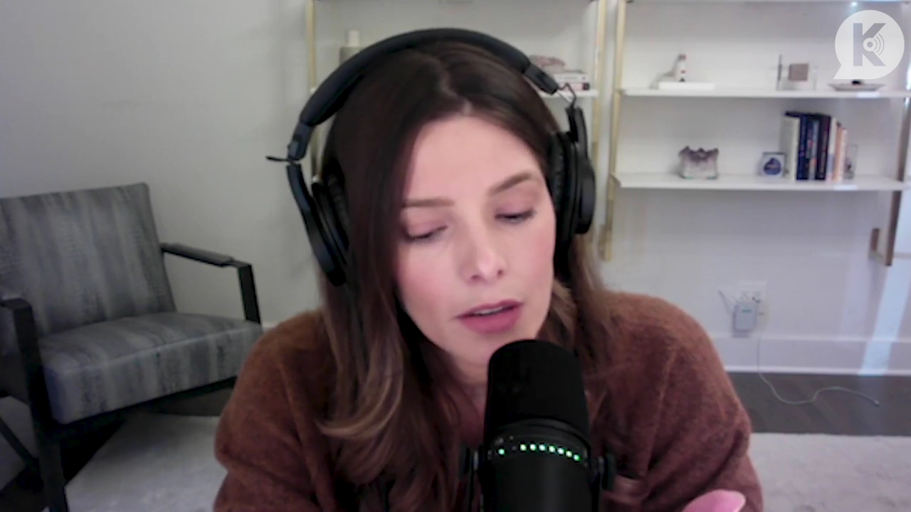 Ashley-Greene-dot-nl_TheTwilightEffect-AshleyAndMelanieAForeverFriendship1274.jpg Ashley-Greene-dot-nl_TheTwilightEffect-AshleyAndMelanieAForeverFriendship1274.jpg