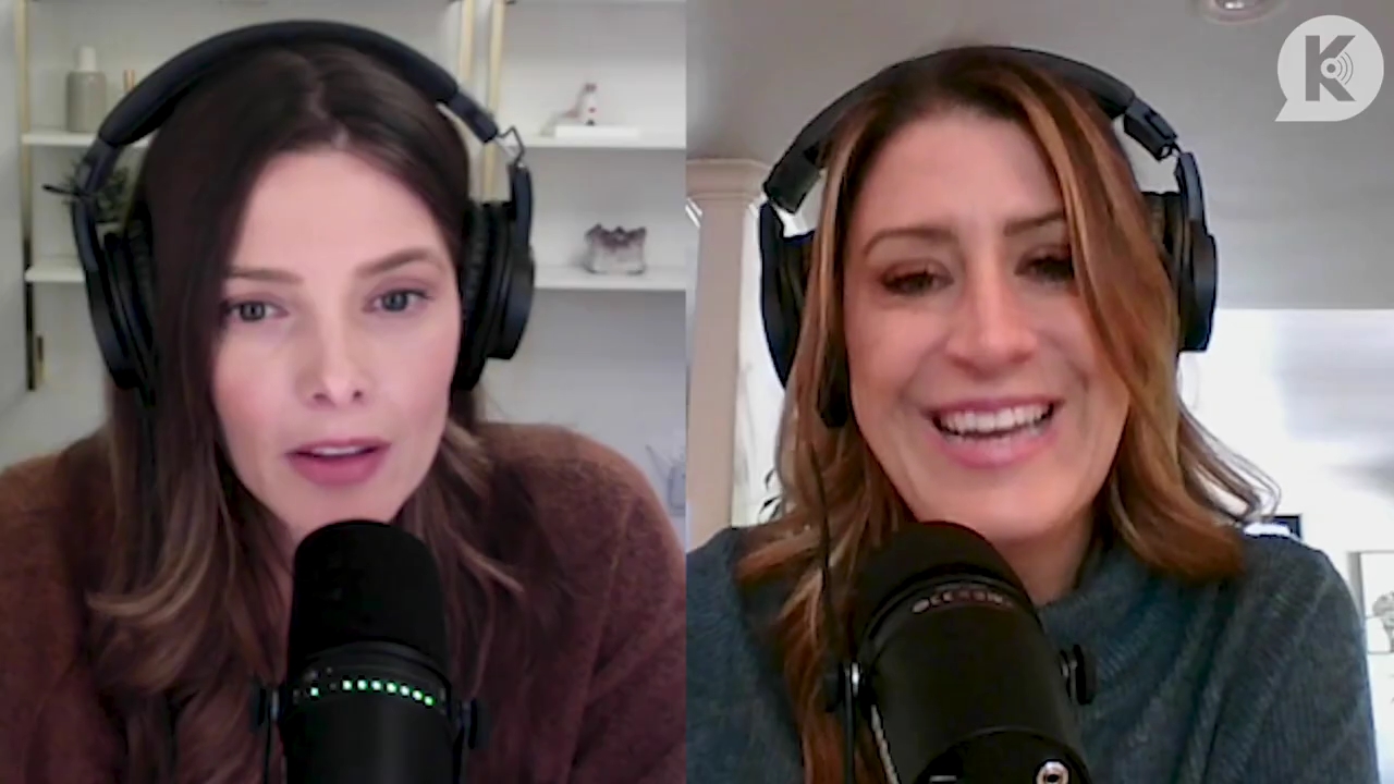 Ashley-Greene-dot-nl_TheTwilightEffect-AshleyAndMelanieAForeverFriendship1533.jpg