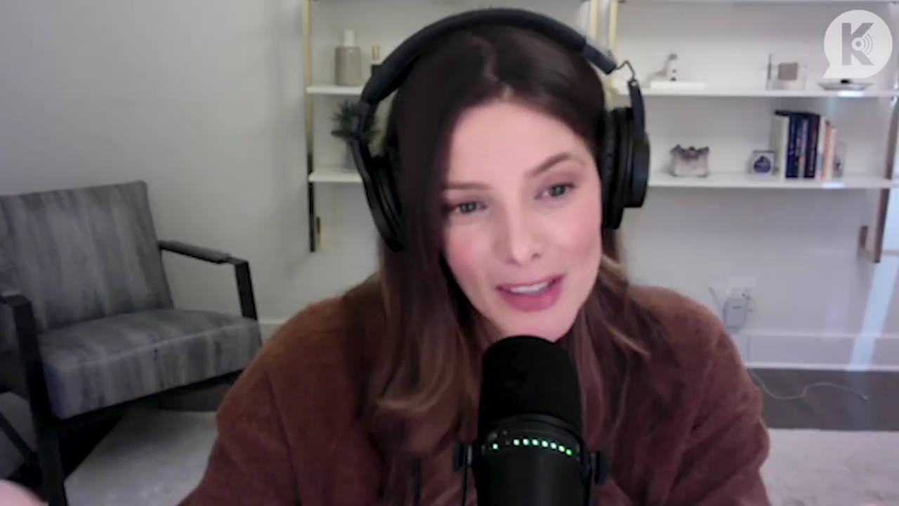 Ashley-Greene-dot-nl_TheTwilightEffect-AshleyAndMelanieAForeverFriendship1539.jpg