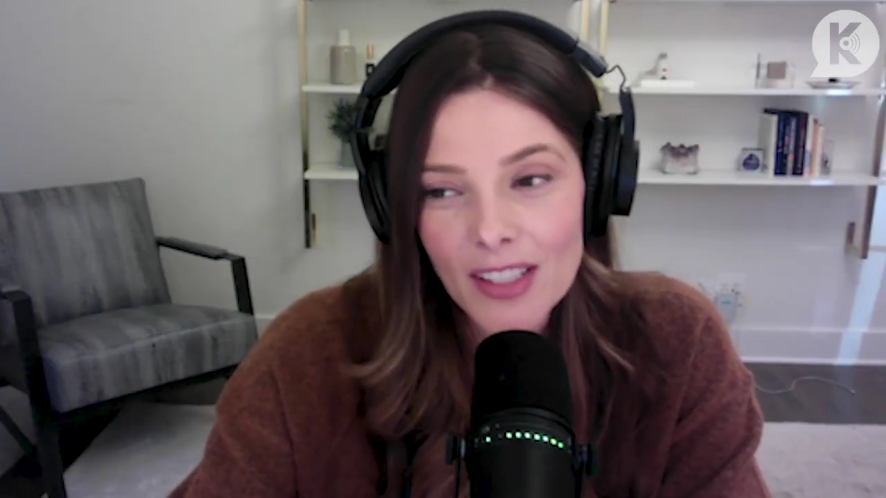 Ashley-Greene-dot-nl_TheTwilightEffect-AshleyAndMelanieAForeverFriendship1540.jpg Ashley-Greene-dot-nl_TheTwilightEffect-AshleyAndMelanieAForeverFriendship1540.jpg