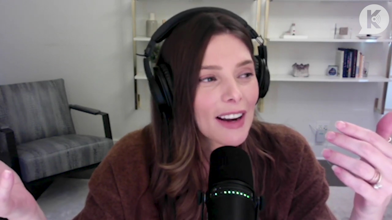 Ashley-Greene-dot-nl_TheTwilightEffect-AshleyAndMelanieAForeverFriendship1544.jpg