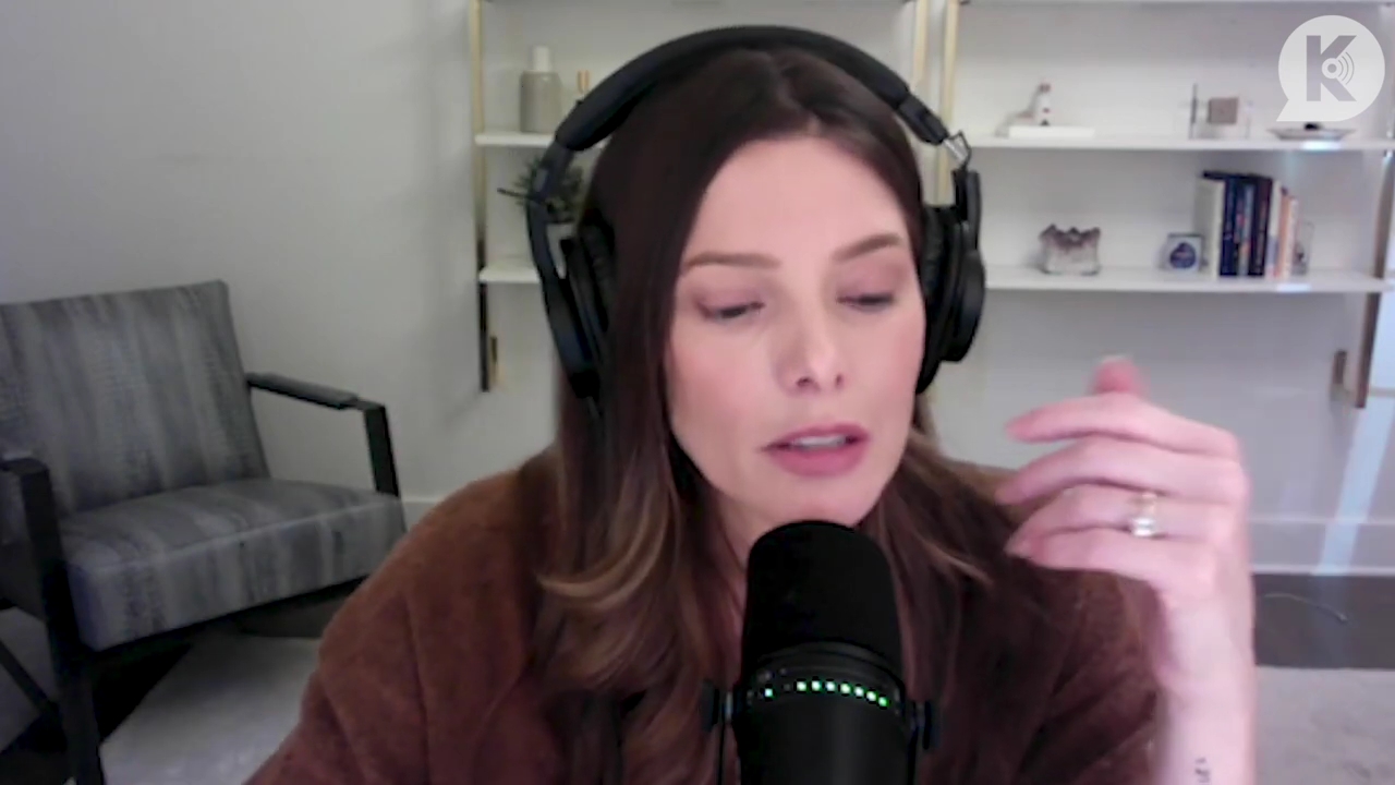 Ashley-Greene-dot-nl_TheTwilightEffect-AshleyAndMelanieAForeverFriendship1552.jpg