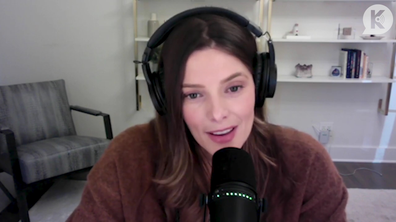 Ashley-Greene-dot-nl_TheTwilightEffect-AshleyAndMelanieAForeverFriendship1612.jpg