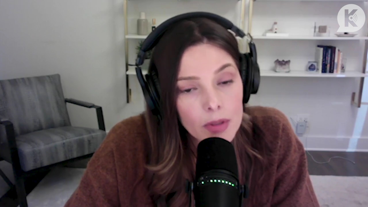 Ashley-Greene-dot-nl_TheTwilightEffect-AshleyAndMelanieAForeverFriendship1628.jpg Ashley-Greene-dot-nl_TheTwilightEffect-AshleyAndMelanieAForeverFriendship1628.jpg