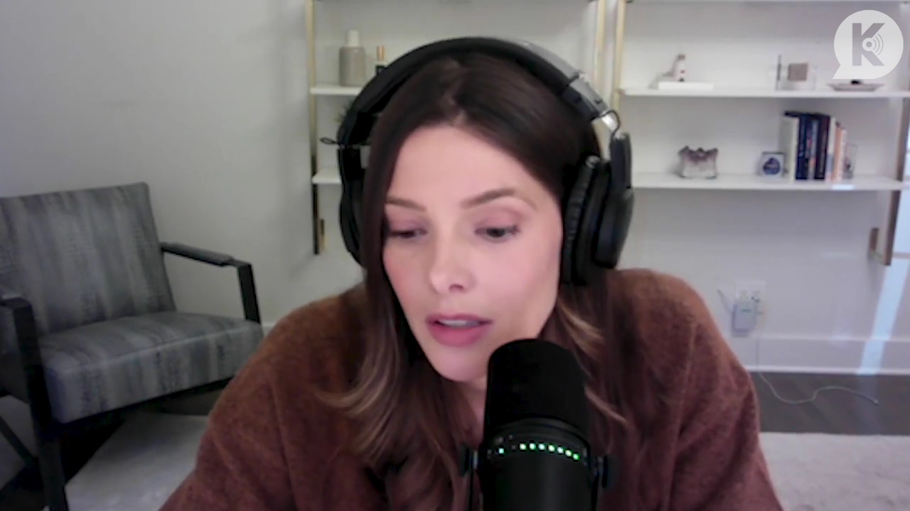 Ashley-Greene-dot-nl_TheTwilightEffect-AshleyAndMelanieAForeverFriendship1665.jpg