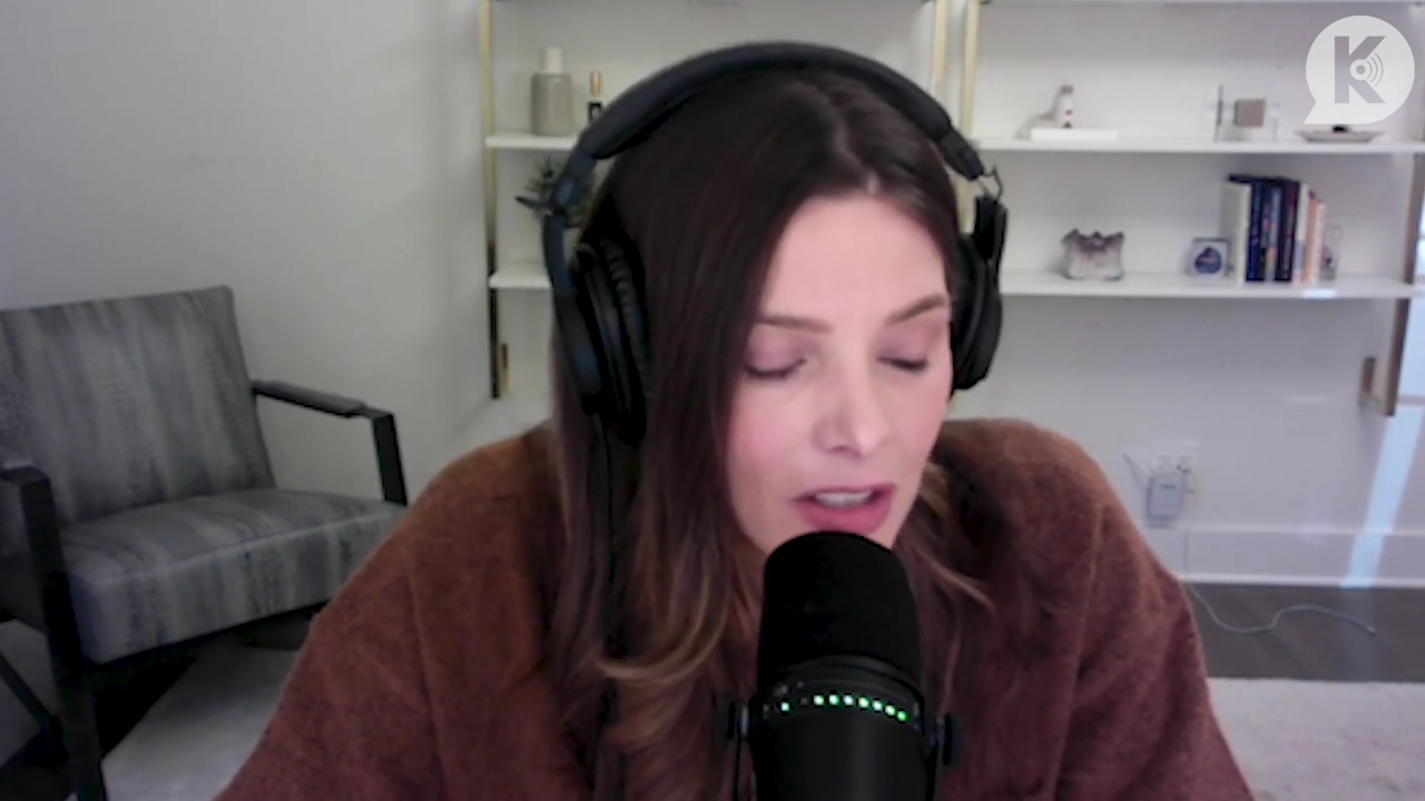 Ashley-Greene-dot-nl_TheTwilightEffect-AshleyAndMelanieAForeverFriendship1690.jpg